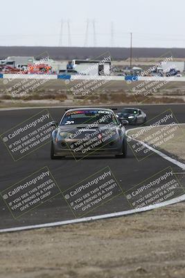 media/Jan-25-2025-CalClub SCCA (Sat) [[03c98a249e]]/Race 5/